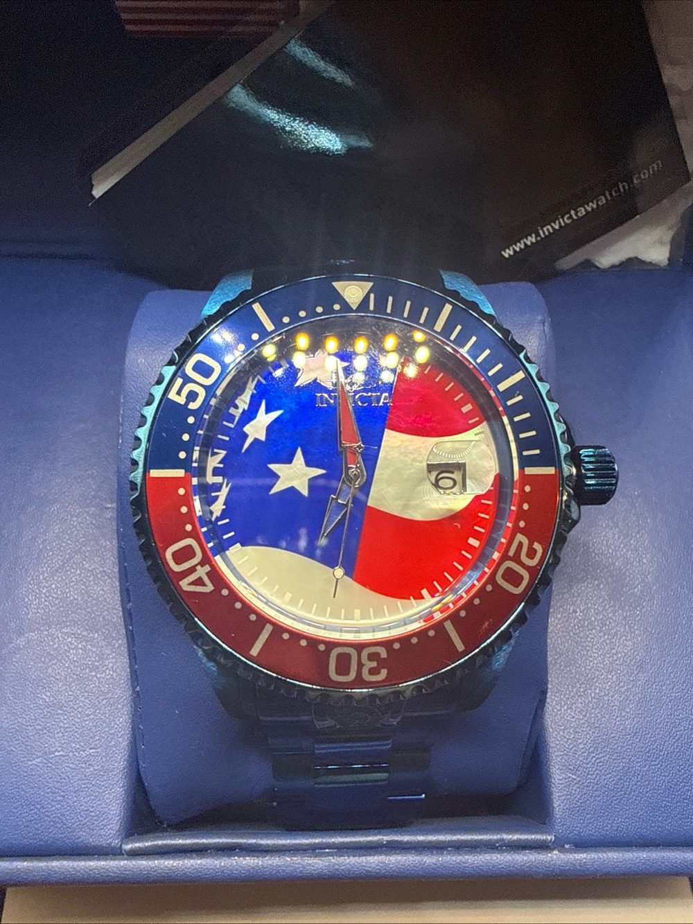 Invicta Pro Diver Auto  Men’s  27964 American Flag Dial Limited Watch 537 / 1776
